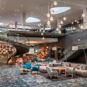 Courtyard By Marriott ברנו